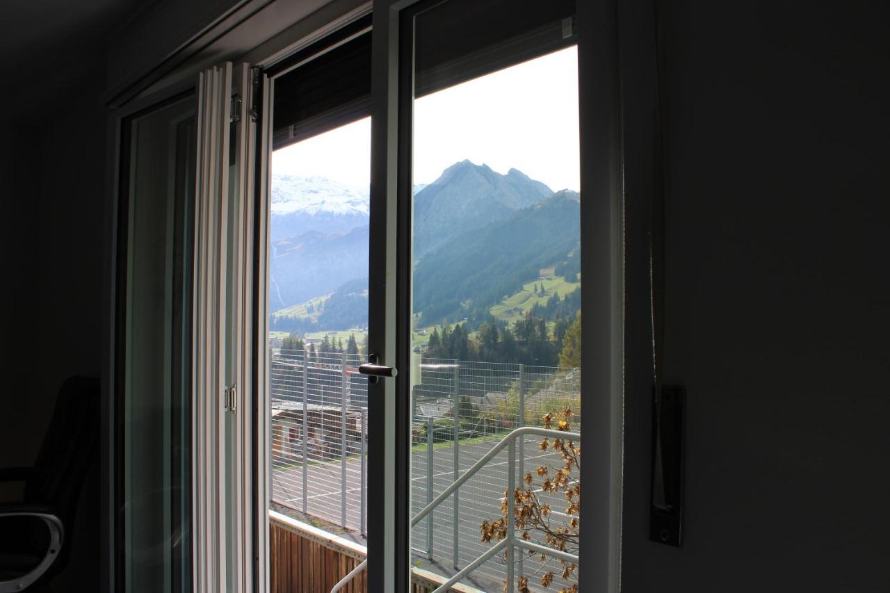 Sonnige, grosszügige Einzimmerwohnung im Zentrum Adelboden Exterior foto